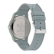 Cargar imagen en el visor de la galería, RELOJ DEPORTIVO PARA UNISEXO ADIDAS STREET AOST22044 - GRIS