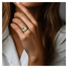 Cargar imagen en el visor de la galería, RELOJ ANILLO PARA MUJER INVICTA MINI 48576