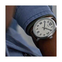 Cargar imagen en el visor de la galería, RELOJ CLÁSICO PARA HOMBRE TIMEX EASY READER® BOLD TW2V21200 - MARRÓN