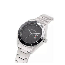 Cargar imagen en el visor de la galería, RELOJ  PARA HOMBRE NAUTICA FINN WORLD NAPFWF309 - PLATEADO