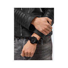 Cargar imagen en el visor de la galería, RELOJ DEPORTIVO PARA HOMBRE PHILIPP PLEIN LA CABRA. PWFAA0521 - NEGRO